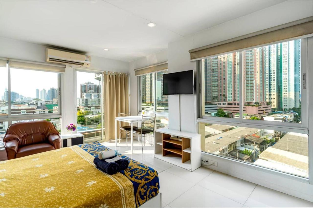 Right Place Sathorn Bangkok Ngoại thất bức ảnh