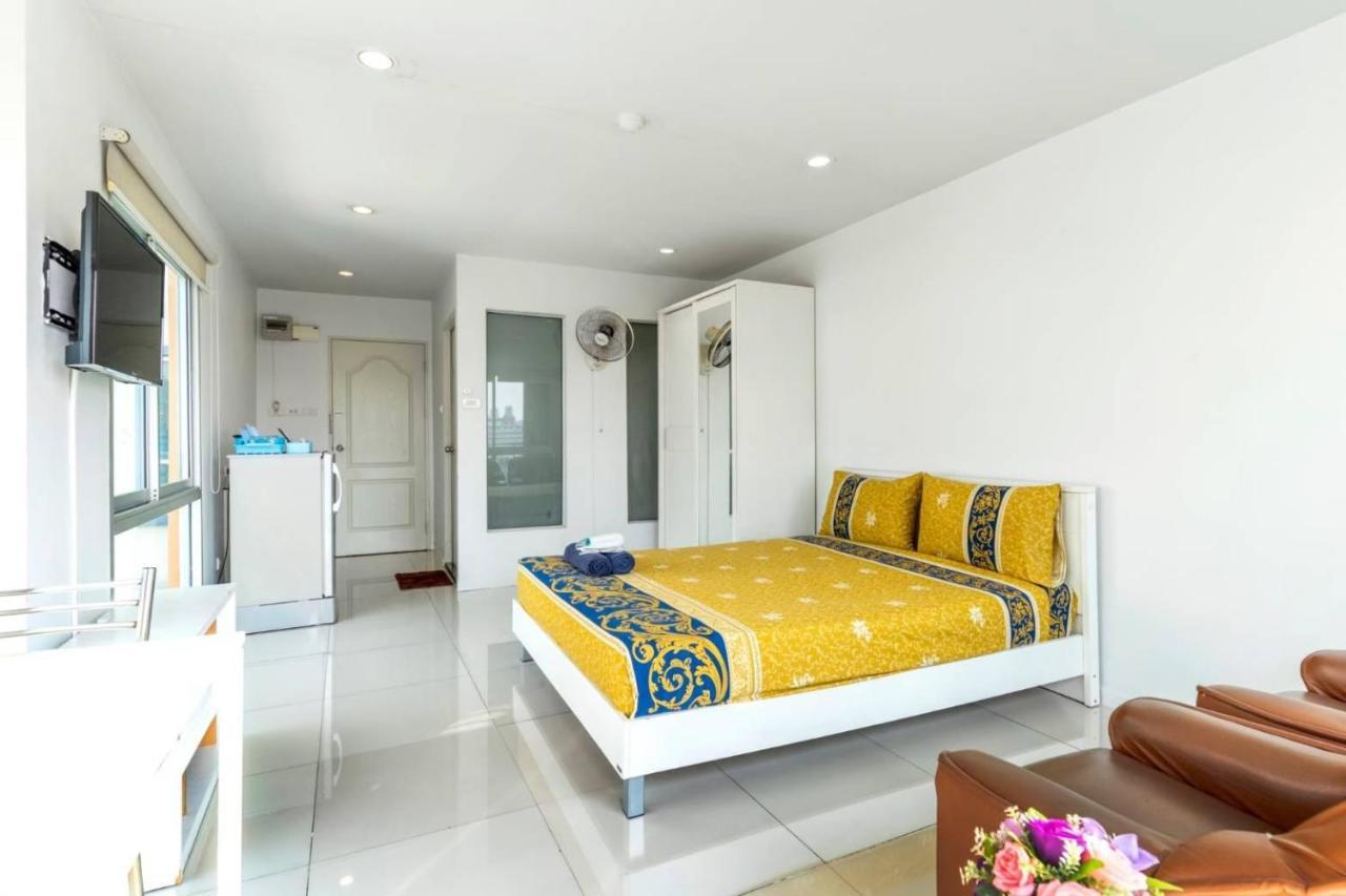 Right Place Sathorn Bangkok Ngoại thất bức ảnh