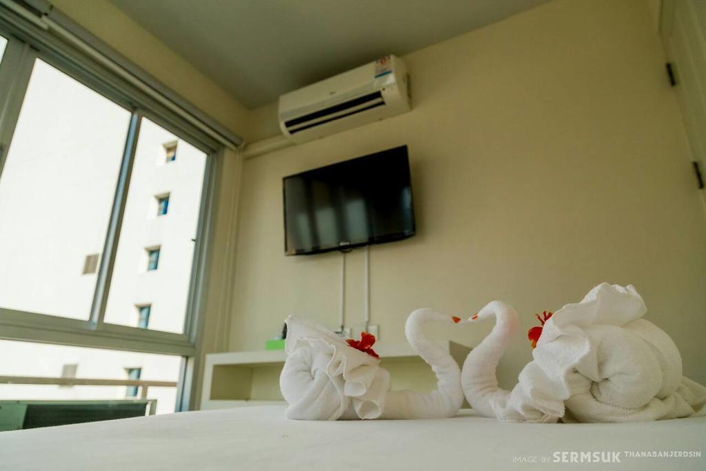 Right Place Sathorn Bangkok Ngoại thất bức ảnh