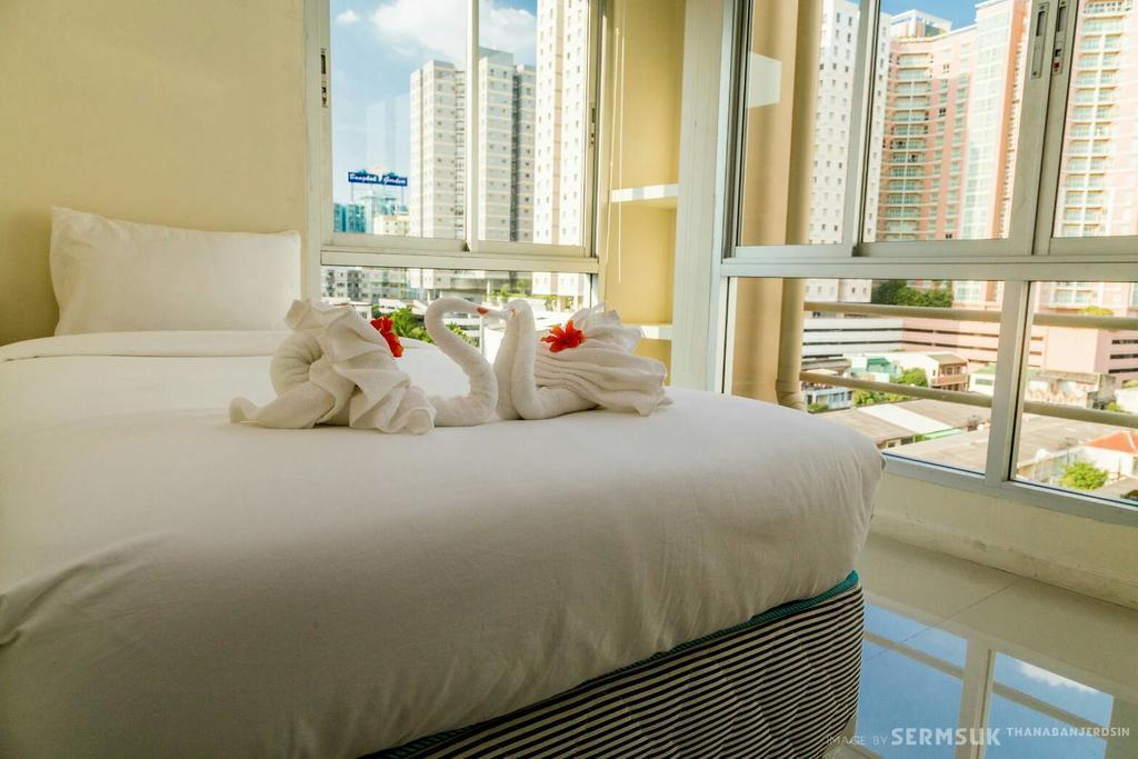 Right Place Sathorn Bangkok Ngoại thất bức ảnh